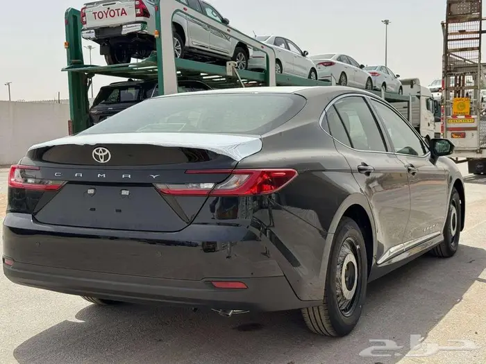 كامري 2025 طيس وارد الساير ابيض واسود كاش و اقساط اقل سعر 4