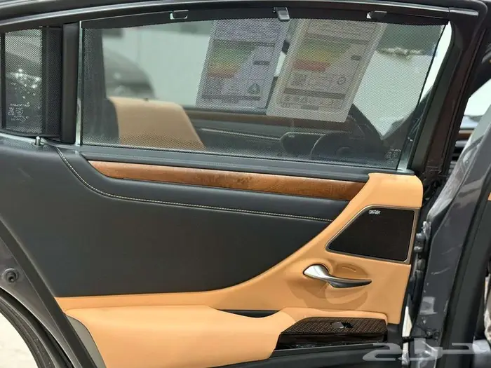 لكزس ES 350 DD فل كامل 2025 - عرض نهاية العام 15