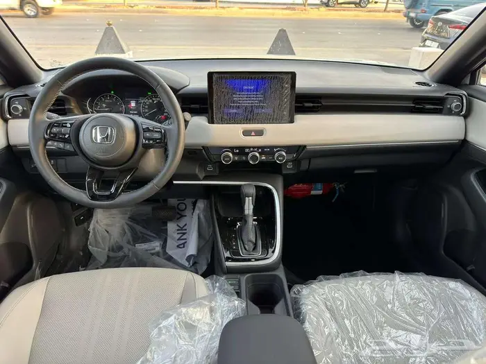 هوندا EX -HR-V موديل 2024- عرض خاص نهاية العام 13