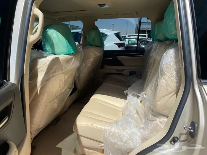 لكزس LX570 2016 14