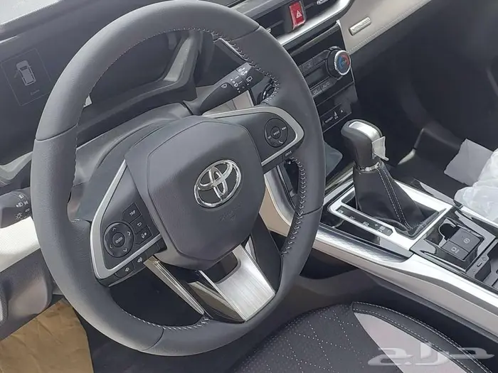 تويوتا2025 فيلوز GLX 2025بنزين تقسيط وكاش 13