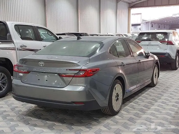 تويوتا 2025كامري le هايبرد - تقسيط افراد وموسسات 5