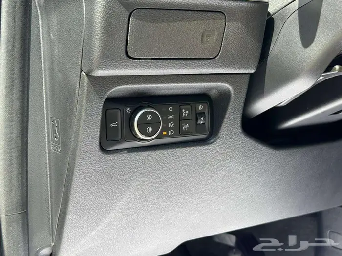 فورد ايفرست فل كامل ليمتد مبيعات التقسيط والبنوك 16