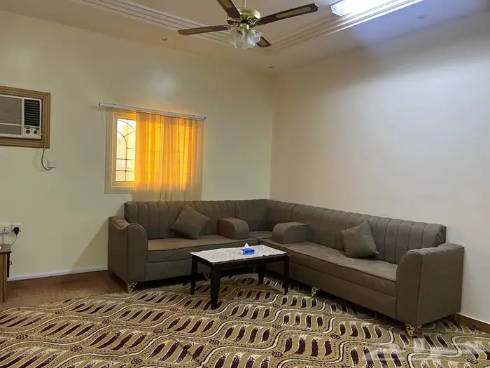 غرفه نوم وصاله وحمام وركن المطبخ 1