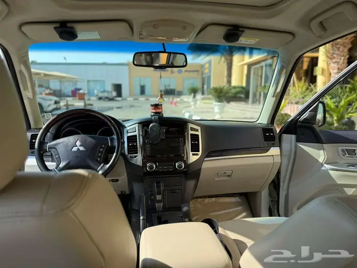 ميتسوبيشي بجيرو مالك اول mitsubishi pajero first owner 1