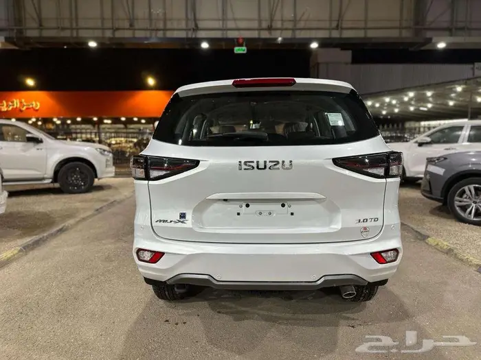 ايسوزو ام يو اكس فل كامل بدون دبل 2023- M U X 5