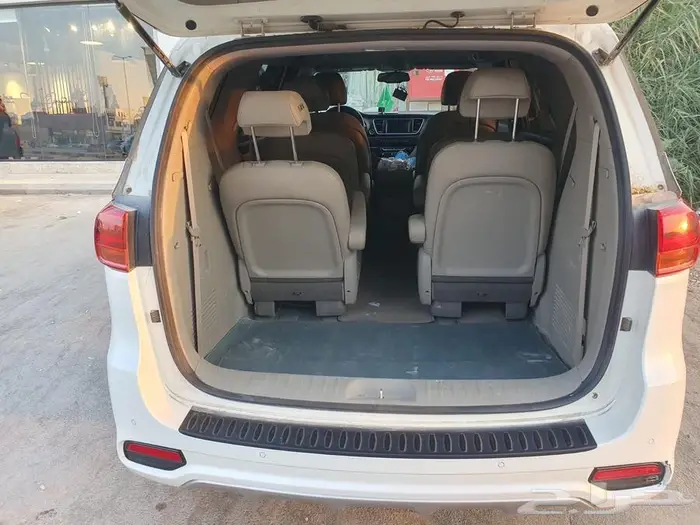 كرينفال 2019 ابيض ديزل 2