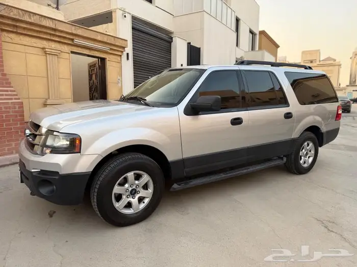 فورد أكسبديشن شاص طويل بدون دبل 10