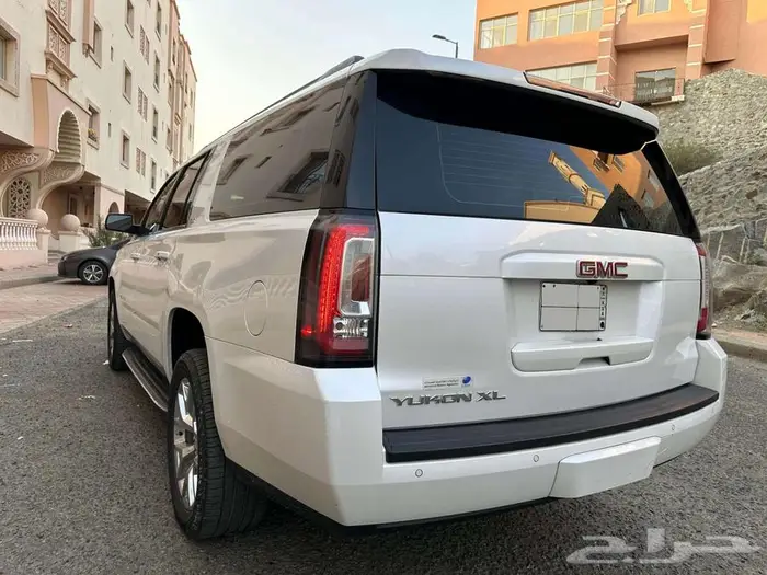 جمس يوكن طويل فل كامل فتحة سقف مخزن SLT 21