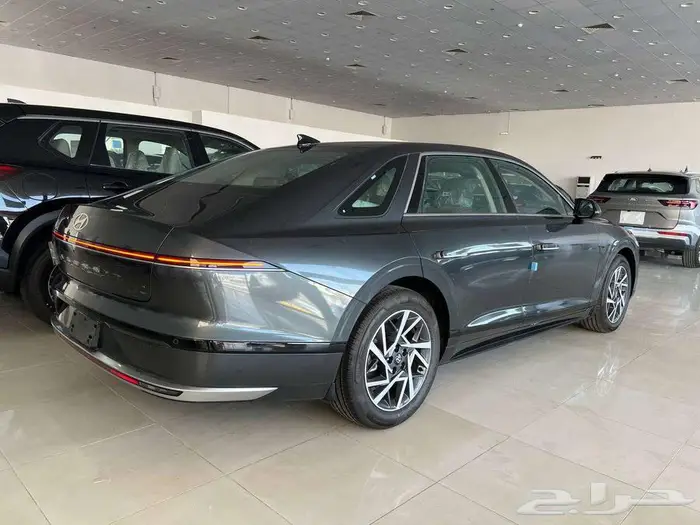 هيواندي ازيرا كلاسيك 3.5 بنزين 2026 - متاح اقساط و كاش 3