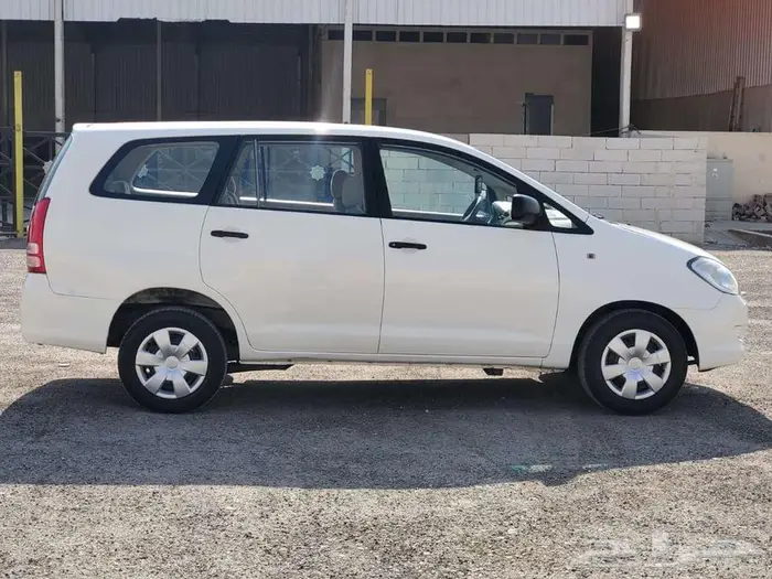 تويوتا انوفا 2009 2