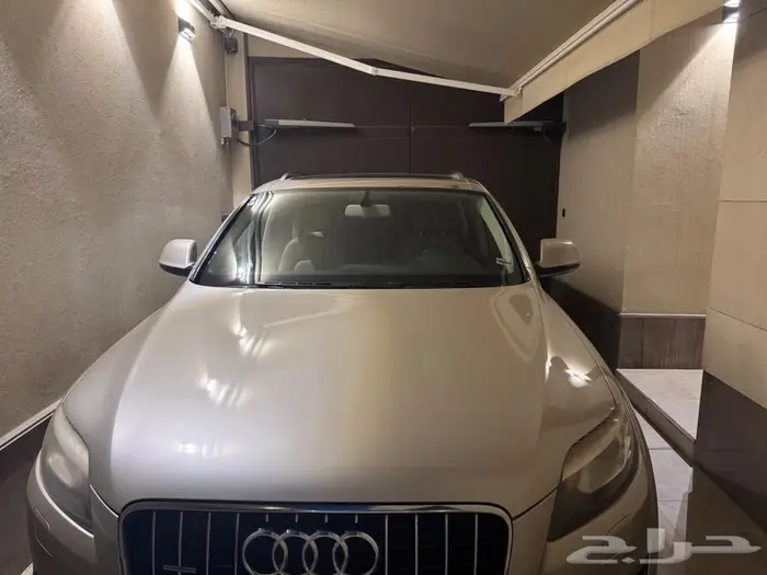 Audi Q7 2014 نظيف استعمال شخصي 0