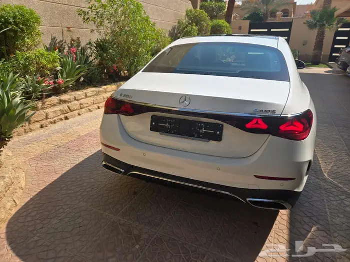 E300 AMG 2025 اصفار خرائط راديو خليجي اقل سعر في السوق 3