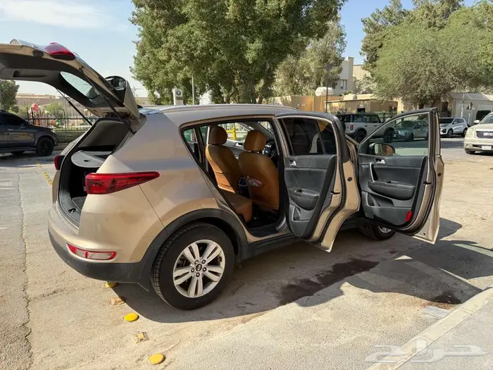 كيا سبورتاج 2017 ستاندر 1.6 نظيف جدا 25