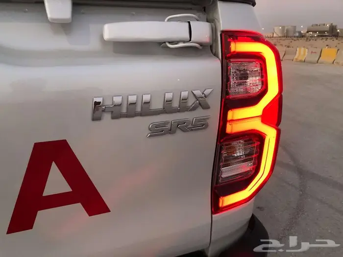 هايلوكس 2025 فل كامل تمتيك S_GLX بنزين دبل ممشي34 28