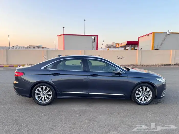 فورد تورس 2021 امبيانتي للبيع 6