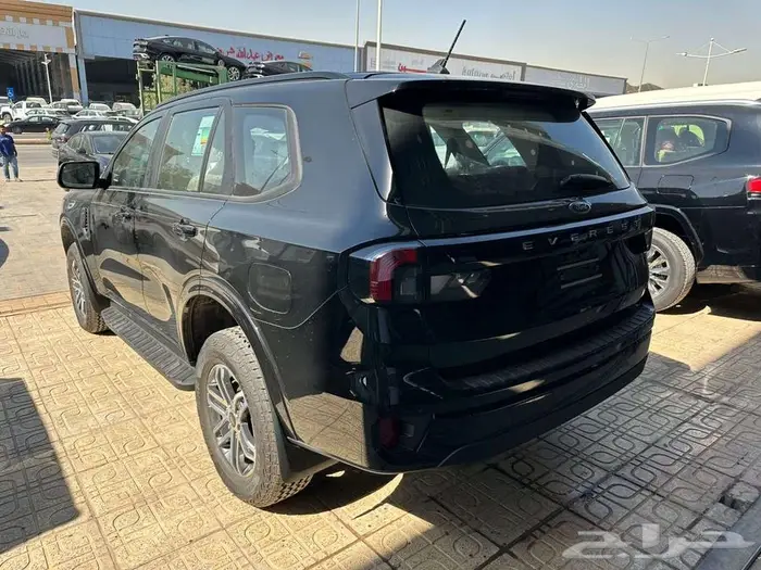 فورد ايفرست XLS استاندر 2025 كاش وتقسيط 3