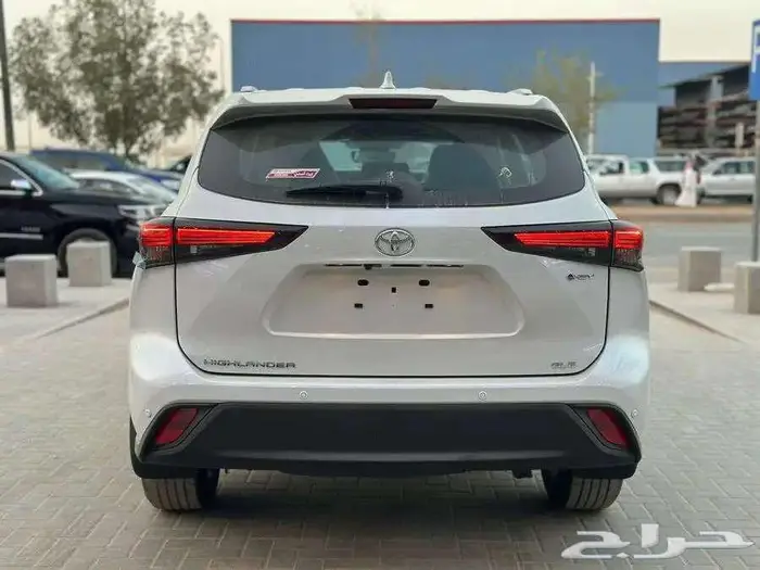 تويوتا هايلاندر GLE موديل 2025 جميع الالوان الاقل سعرأ 3