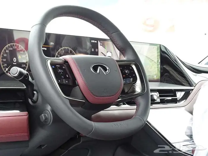 انفينتي QX80 اوتو جراف 2025 16