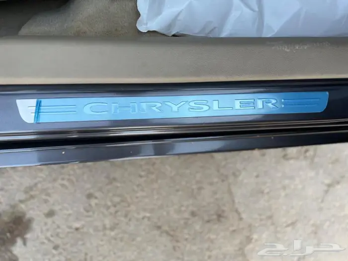 كرايسلر ممشى قليل بحالة ممتازة 28