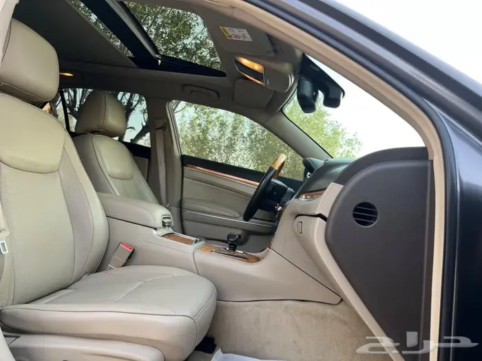 كرايسلر ممشى قليل بحالة ممتازة 30