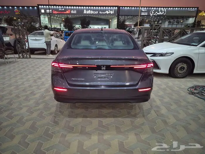 هوندا اكورد EX نص فل 2025 3