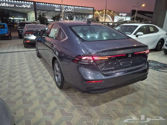 هوندا اكورد EX نص فل 2025 2