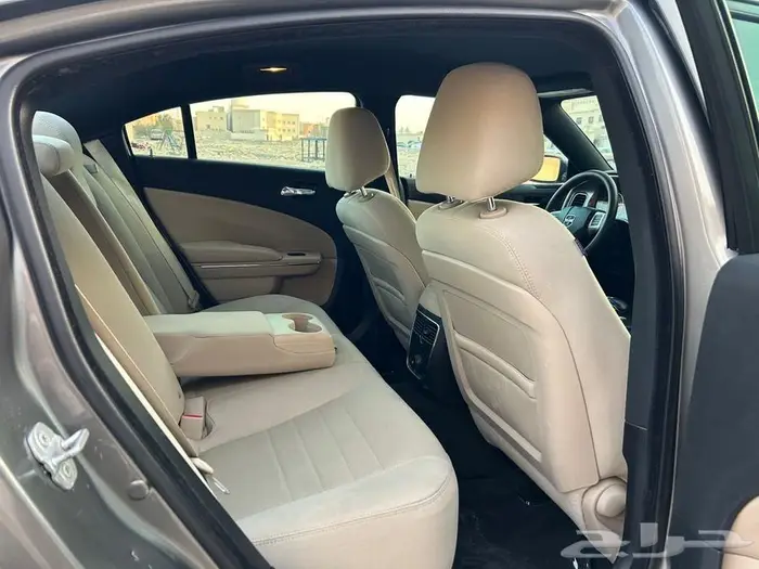 دوج تشارجر 9