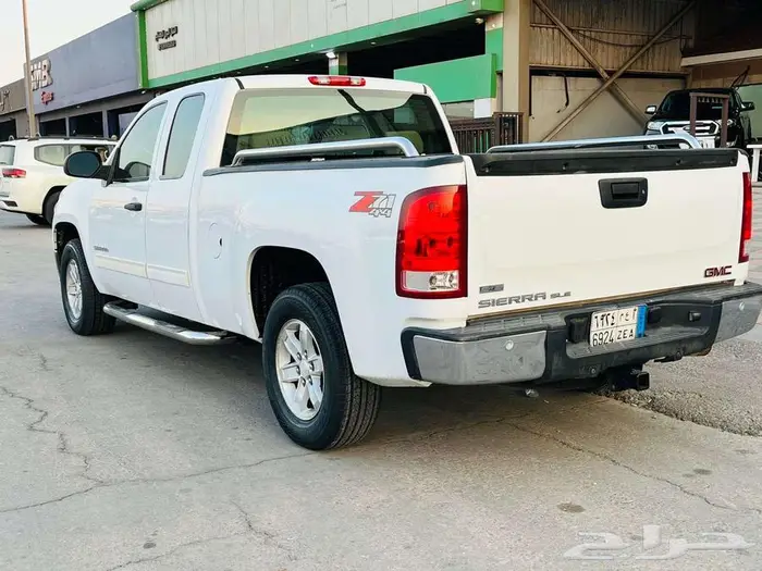 جمس بكب غماره ونص 2012 Z71 ( الجبيل ) 5