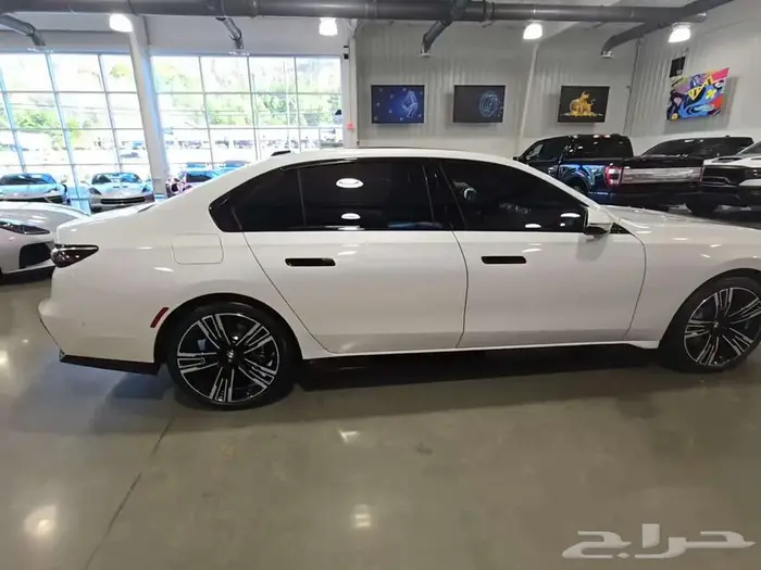 2025 BMW 7 Series Sedan 740i 3