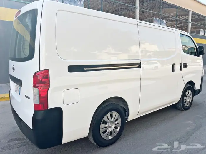باص بضاعه نيسان اورفان 2021 نظيف جداد عداد قليل 4