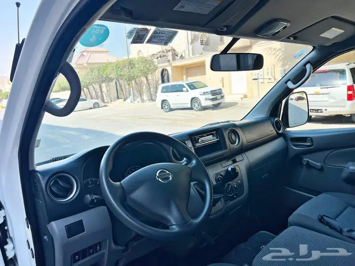 باص بضاعه نيسان اورفان 2021 نظيف جداد عداد قليل 10