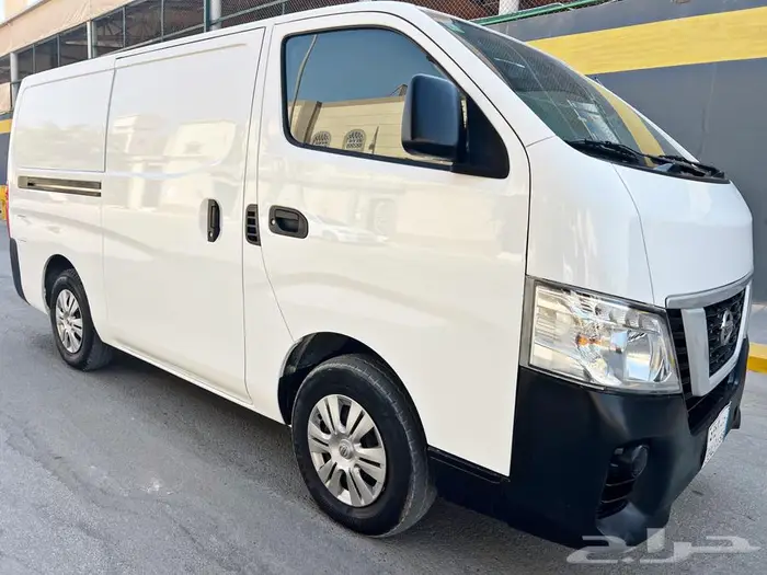 باص بضاعه نيسان اورفان 2021 نظيف جداد عداد قليل 8