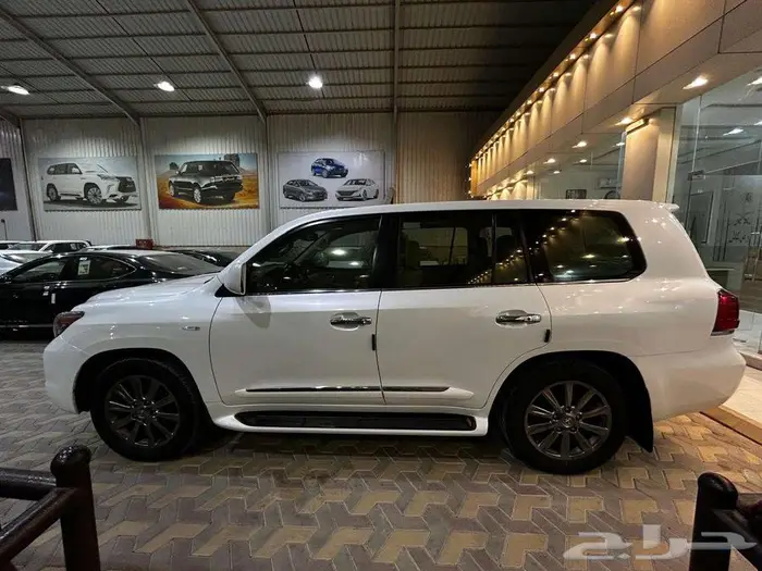منوة المستخدم LX 570 سعودي فل كامل البيع 132000 1