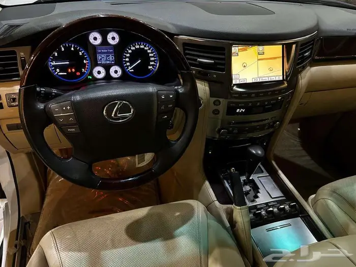 منوة المستخدم LX 570 سعودي فل كامل البيع 132000 4