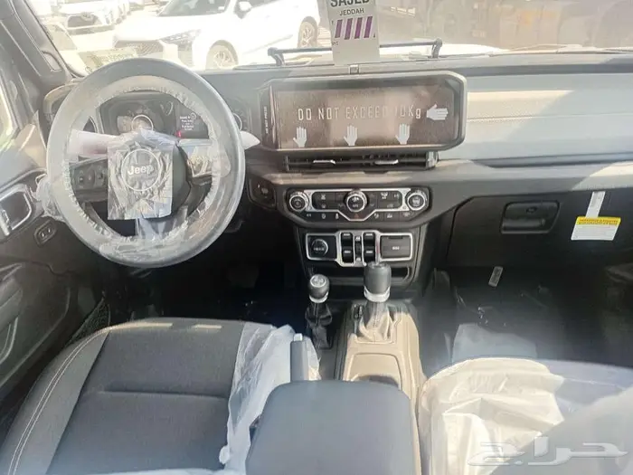 جيب رانجلر سبورت 2025 وكيل سعودي عروض نهاية العام شركة سفنز 8