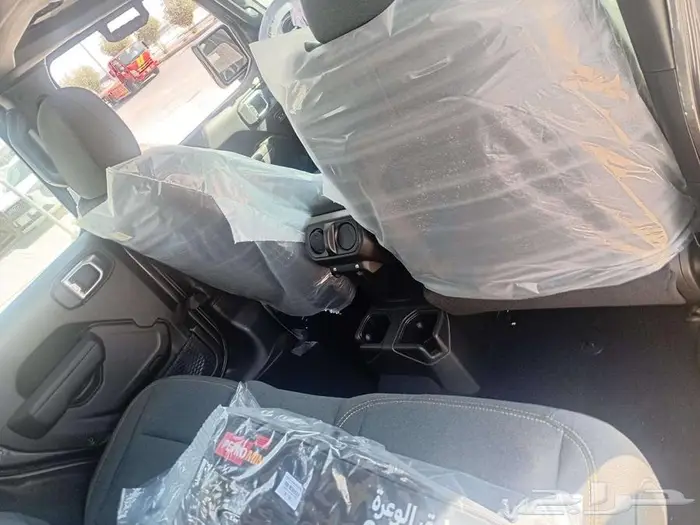 جيب رانجلر سبورت 2025 وكيل سعودي عروض نهاية العام شركة سفنز 15