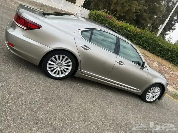 لكزيس LS موديل 2014 0