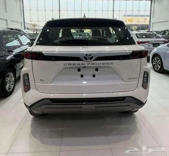 تويوتا اوربان كروزر ستاندر (GL) 2026 أقساط راتب يبدأ من 3500 2