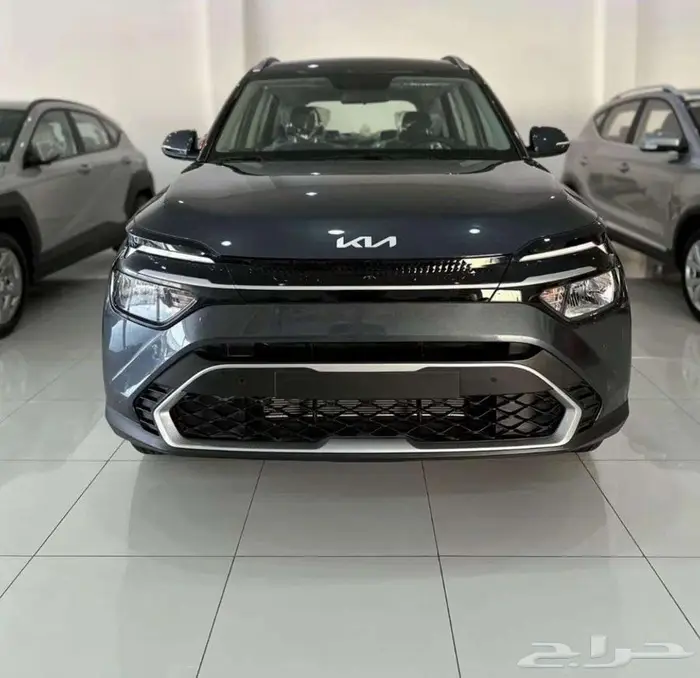 كيا كارنز نص فل 7 مقاعد موديل 25 كاش واقساط 0