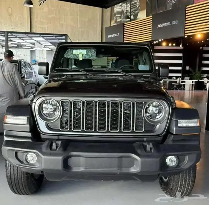 جيب رنجلر اسود سبورت انليمتد (2024) 0