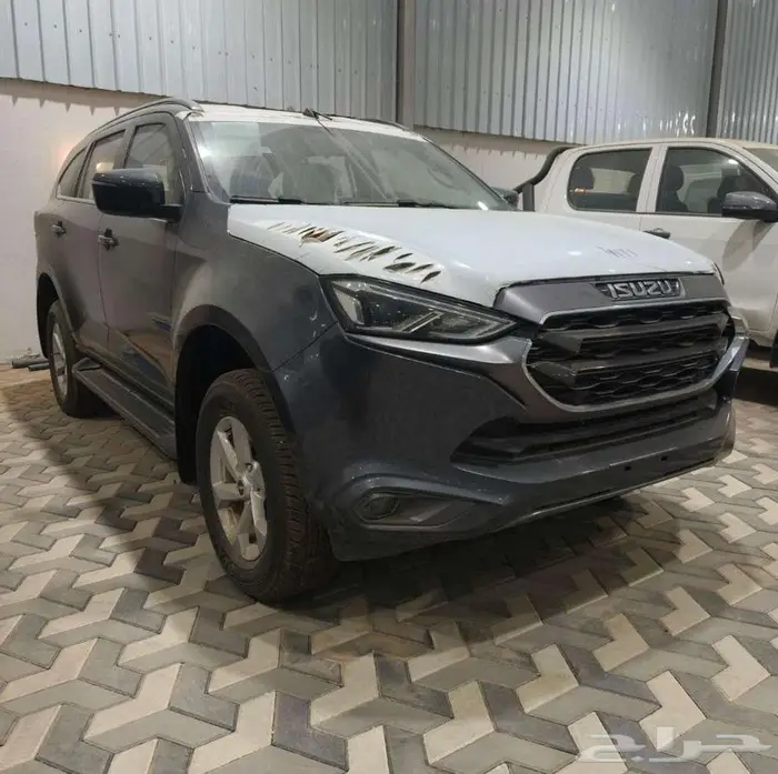 ايسوزو ام يو اكس نص فل 2024 بافضل الاسعار و مختلف الالوان 2