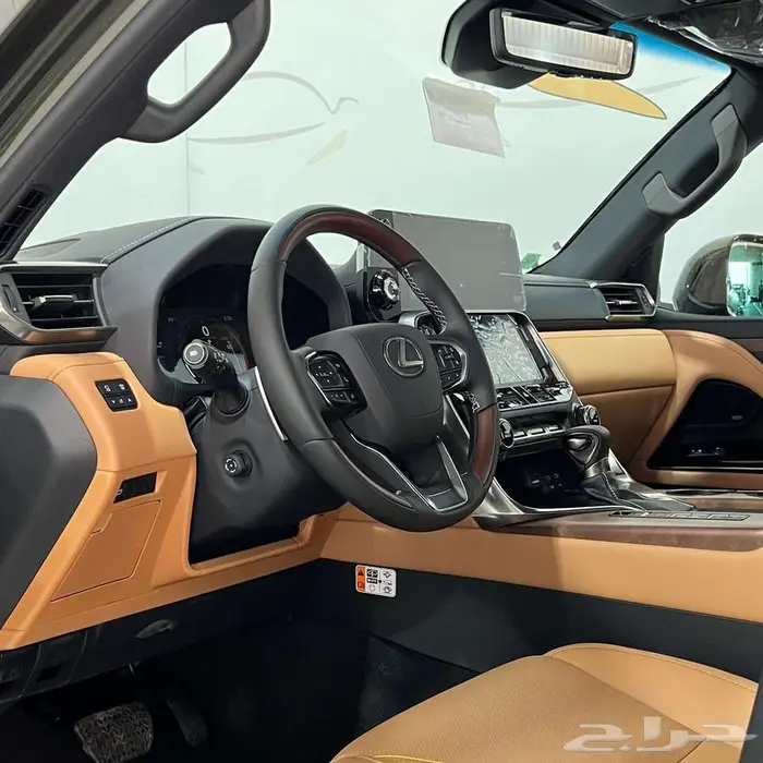 عرض_الاقساط_لكزس_LX600_BB_الساير_بنزين_تماتيك_2025 6