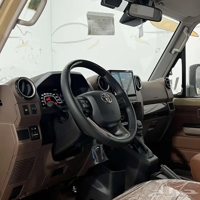 تويوتا شاص SDLX غمارة فل كامل رفرف ونش دفلك ثلاجة بنزين 2025 6