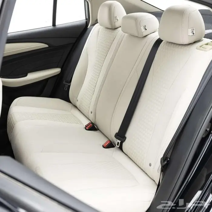 ام جي 5 ستاندر 2025 الشكل القديم اللون الاسود 15