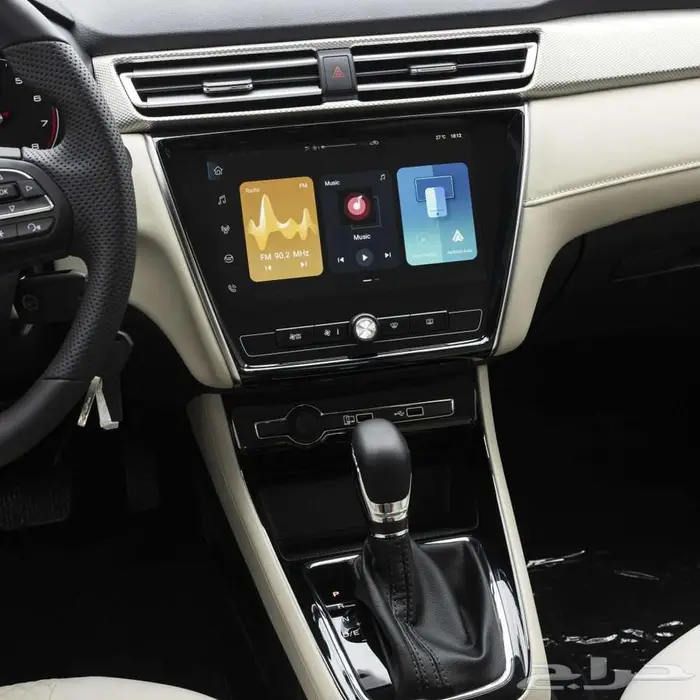 ام جي 5 ستاندر 2025 الشكل القديم اللون الاسود 9