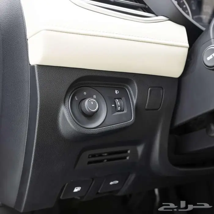 ام جي 5 ستاندر 2025 الشكل القديم اللون الاسود 12