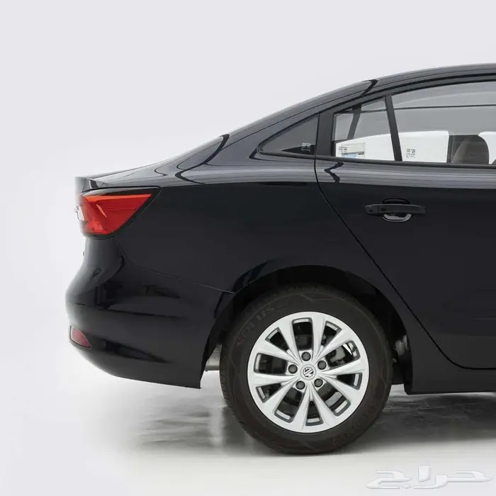 ام جي 5 ستاندر 2025 الشكل القديم اللون الاسود 25