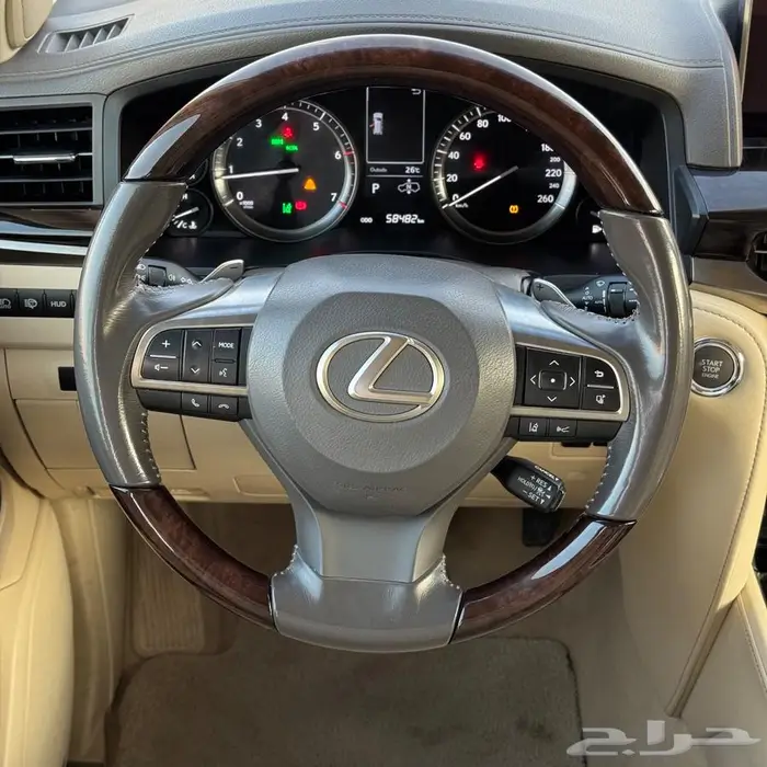 جيب لكزس 2017 10