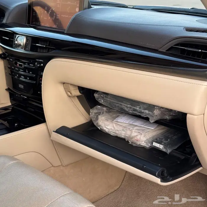 جيب لكزس 2017 7